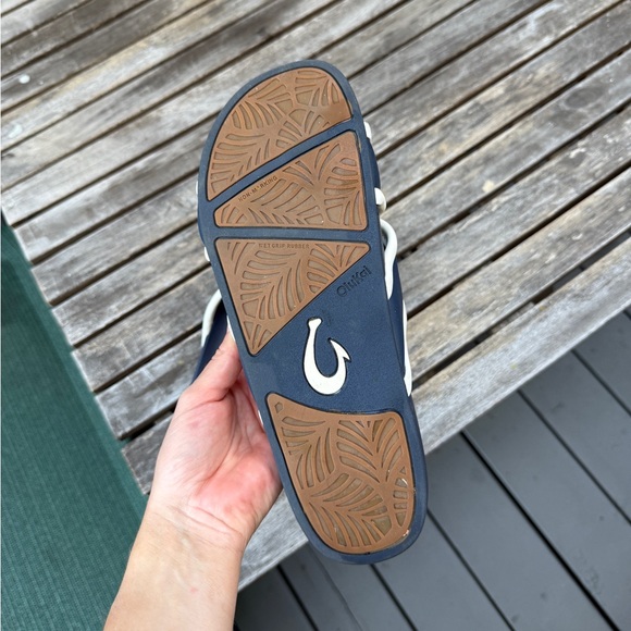 Olukai slides - Picture 4 of 5